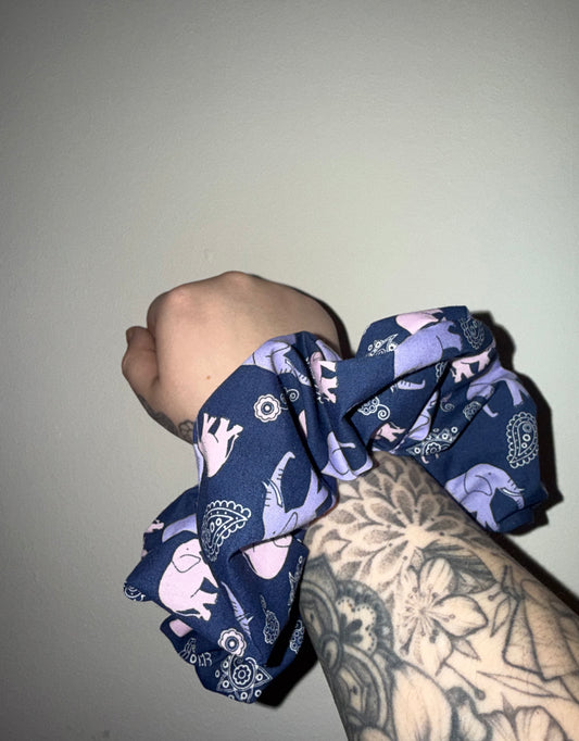 XL Scrunchies