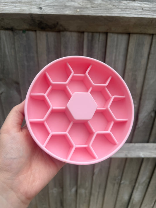 ‘Cast a Hex’ Mini Enrichment Bowl