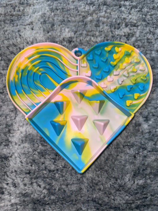 ‘Love You LOTS’ Enrichment Plate