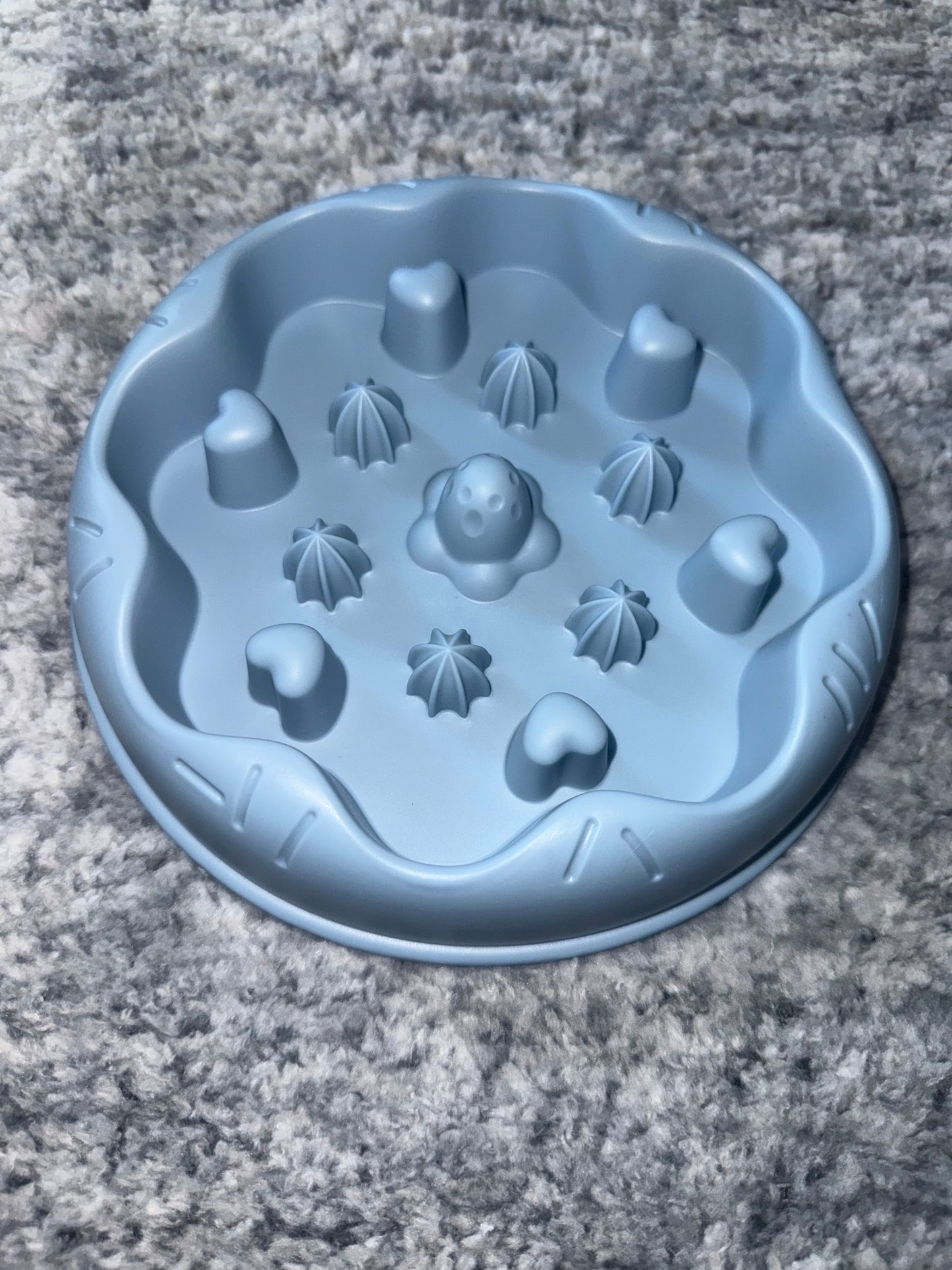 Donut Slow Feeder Bowl
