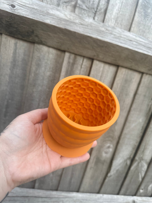 ‘WINNIE the pooch’ Enrichment Pot